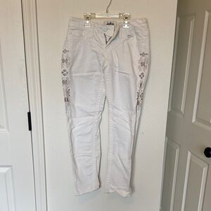 Jolt White Embroidered Straight Leg Jeans